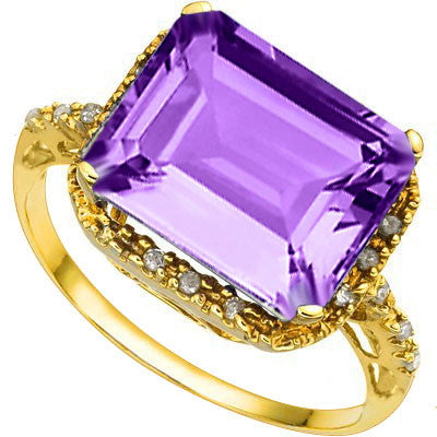 A chunky Emerald Cut Amethyst and Diamond Solid 10KT Yellow Gold Ring